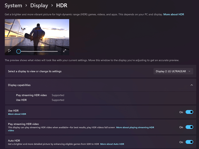 Play streaming HDR video